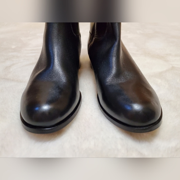 Michael Kors Leather Round Toe Knee High Boots Size 8 - Picture 8 of 16